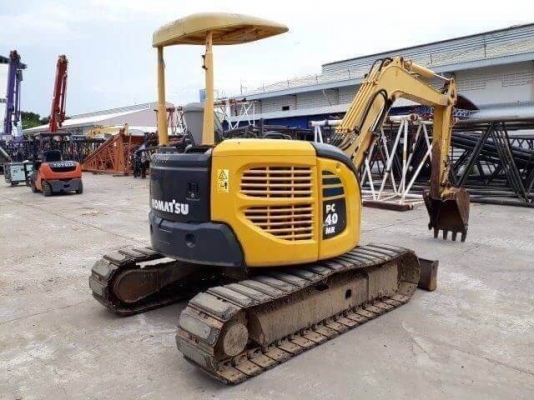 รถขุด KOMATSU : PC40MR-2 นำเข้าตรงจากญี่ปุ่นครับ