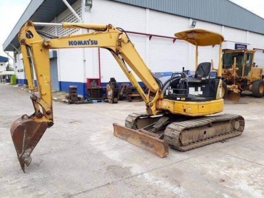 รถขุด KOMATSU : PC40MR-2 นำเข้าตรงจากญี่ปุ่นครับ
