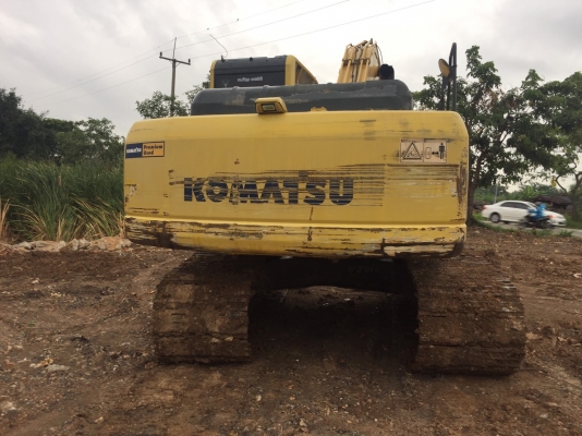 ขายด่วน แมคโค KOMATSU PC200-8