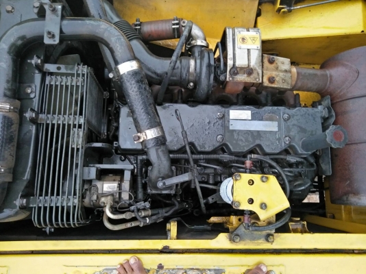 ขายด่วน แมคโค KOMATSU PC200-8
