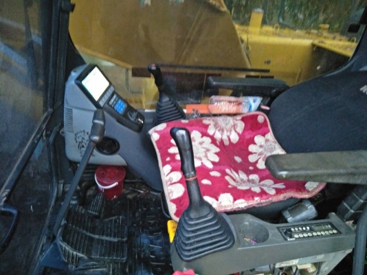 ขายด่วน แมคโค KOMATSU PC200-8