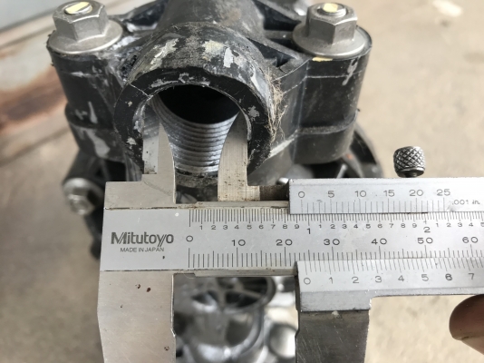 ขายปั้มไดอะแฟรม โครงสร้างพลาสติก made in USA. สภาพดีภายนอกไม่สวย ดูดแรง พร้อมใช้งาน ราคา 2,800 บาท ขายปั้มไดอะแฟรม โครงสร้างพลาสติก made in USA. สภาพดีภายนอกไม่สวย ดูดแรง พร้อมใช้งาน ราคา 2,800 บาท