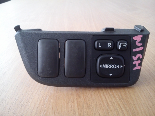 กรอบพร้อมสวิทช์ปรับควบคุมกระจก TOYOTA Wish