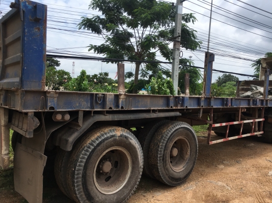 ขายหางพนัสยาว10เมตร 2เพลา  จะใส่ฝาข้างก็ได้เปลือยก็ได้  หนัก6ตัน