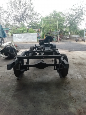 รถอีแต๋นพร้อมใช้งาน