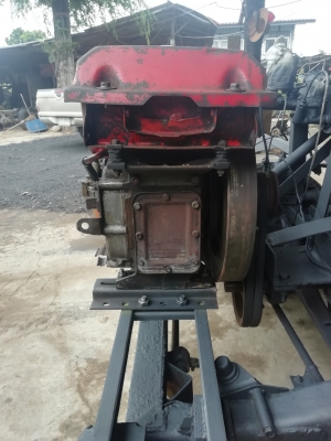 รถอีแต๋นพร้อมใช้งาน