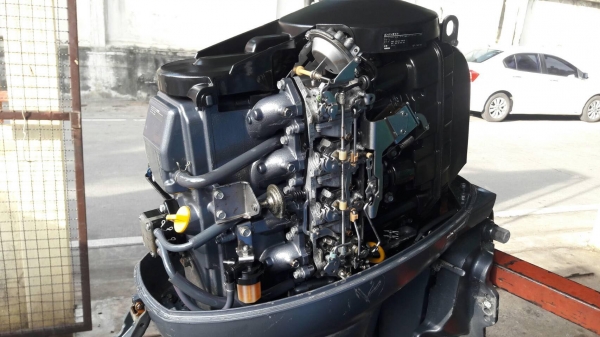 ขาย เครื่องเรือ Yamaha 50 แรง 4จังหวะ นำเข้าญี่ปุ่น ราคา 78,000 ขาย เครื่องเรือ Yamaha 50 แรง 4จังหวะ นำเข้าญี่ปุ่น ราคา 78,000