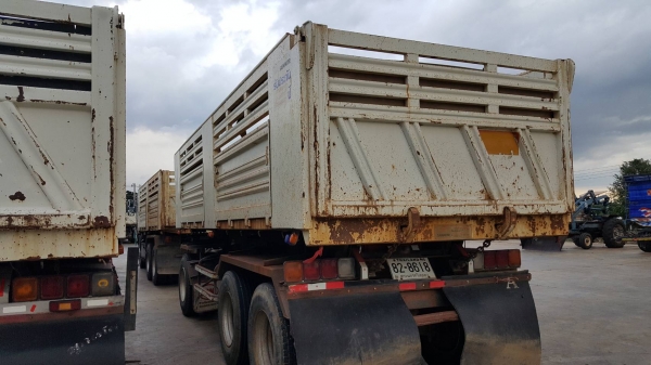 ขายด่วน344ดั้มสามมิตร ปี57 มี2พ่วง เดิมบาง ยางเต็ม วิ่งน้อย190000โล ขายด่วน344ดั้มสามมิตร ปี57 มี2พ่วง เดิมบาง ยางเต็ม วิ่งน้อย190000โล