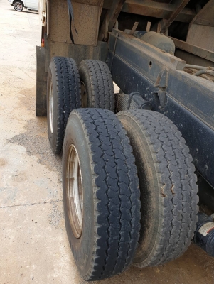 ขายด่วน344ดั้มสามมิตร ปี57 มี2พ่วง เดิมบาง ยางเต็ม วิ่งน้อย190000โล ขายด่วน344ดั้มสามมิตร ปี57 มี2พ่วง เดิมบาง ยางเต็ม วิ่งน้อย190000โล