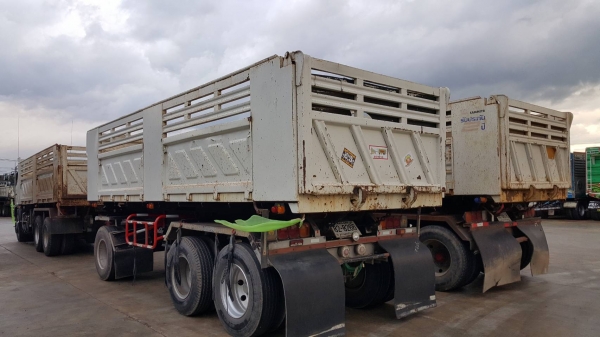 ขายด่วน344ดั้มสามมิตร ปี57 มี2พ่วง เดิมบาง ยางเต็ม วิ่งน้อย190000โล ขายด่วน344ดั้มสามมิตร ปี57 มี2พ่วง เดิมบาง ยางเต็ม วิ่งน้อย190000โล