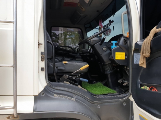 ขายด่วน344ดั้มสามมิตร ปี57 มี2พ่วง เดิมบาง ยางเต็ม วิ่งน้อย190000โล ขายด่วน344ดั้มสามมิตร ปี57 มี2พ่วง เดิมบาง ยางเต็ม วิ่งน้อย190000โล