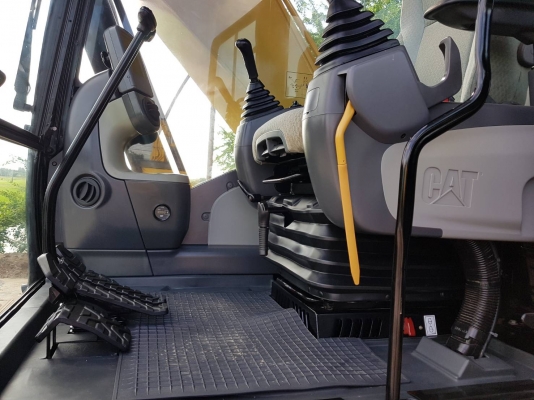 ขายด่วน!! CAT 320D สภาพนางฟ้าค่ะ ขายด่วน!! CAT 320D สภาพนางฟ้าค่ะ