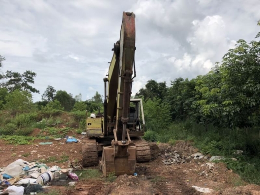 ขาย 235,000 บาท SUMITOMO 2800F2 เครื่องดี ปั้ม K3V แรง โช่หนา เอวขยับ เอกสารชื่อขาย  รถอยู่  อุดรธานี  โทร 0610710295  สนใจ รายการสินค้า อื่นๆ ที่ เว็ปไชค์ Truck2Hand https://www.truck2hand.com/index.php?actions=content/search&amp;member_id=136193  Facebo