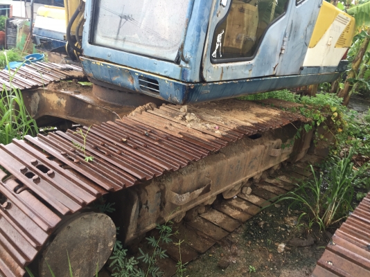 ขายรถแมคโคบูมยาว KOBELCO MARK 3 ขายรถแมคโคบูมยาว KOBELCO MARK 3