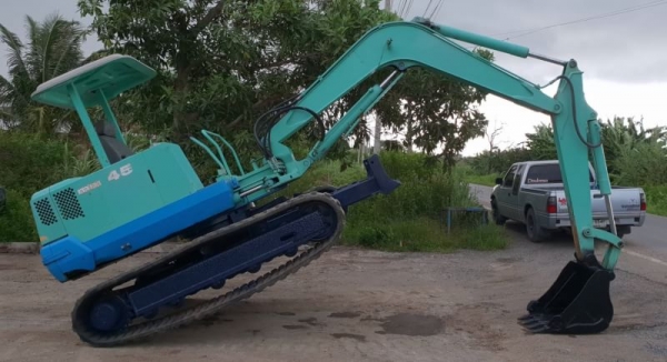 ขายด่วนรถเเบคโฮ มิสซูMM45เทียบเท่าPD45รถนอกเพื่งนำเข้ามาใหม่สวยเดิมๆเคื่องดีปั่มแรงคอลโทลสั่นปั้มนิ้ว บูมอามร์สวยเร็วแรงไม่โหลด เครื่องมิสซู4สูบระบบเต่ากะต่ายครบรถยังไม่เคยใช้งานในไทยเลย