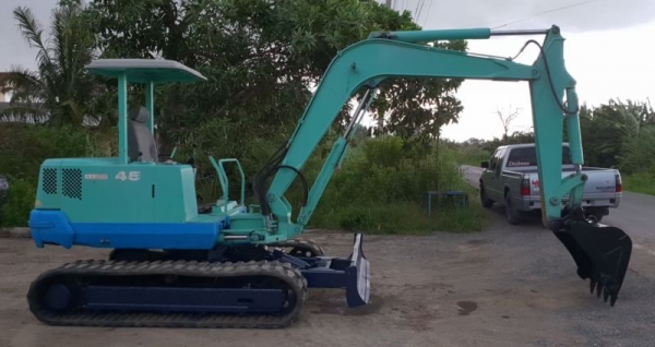 ขายด่วนรถเเบคโฮ มิสซูMM45เทียบเท่าPD45รถนอกเพื่งนำเข้ามาใหม่สวยเดิมๆเคื่องดีปั่มแรงคอลโทลสั่นปั้มนิ้ว บูมอามร์สวยเร็วแรงไม่โหลด เครื่องมิสซู4สูบระบบเต่ากะต่ายครบรถยังไม่เคยใช้งานในไทยเลย