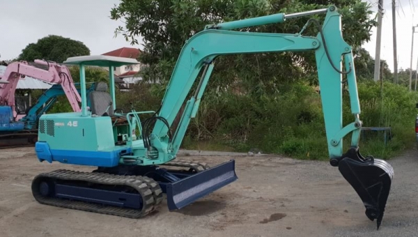 ขายด่วนรถเเบคโฮ มิสซูMM45เทียบเท่าPD45รถนอกเพื่งนำเข้ามาใหม่สวยเดิมๆเคื่องดีปั่มแรงคอลโทลสั่นปั้มนิ้ว บูมอามร์สวยเร็วแรงไม่โหลด เครื่องมิสซู4สูบระบบเต่ากะต่ายครบรถยังไม่เคยใช้งานในไทยเลย