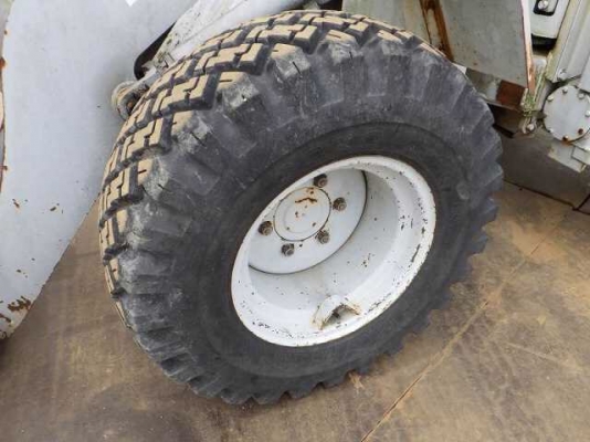 ขายรถตัก FURUKAWA FL35-2 เครื่องยนต์ 3 สูบ ระบบเลี้ยวเอวอ่อน 2000 ชม สมบูรณ์พร้อมใช้ครับ FROM JAPAN ติดต่อ 063-9316985 ID LINE : 0639316985