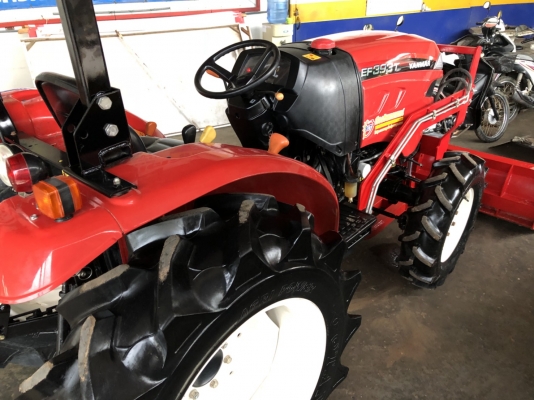 ยันม่าร์ EF393T 4 wd สภาพ 85\% ยันม่าร์ EF393T 4 wd สภาพ 85\%