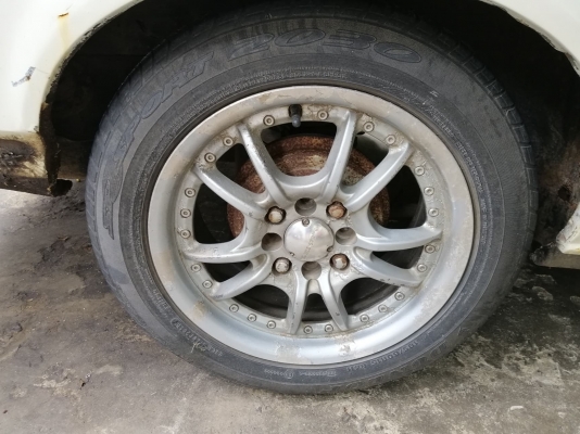 แยก KE70 ไฟกลมทั้งคัน และอะไหล่เครื่อง 4K สนใจชิ้นไหนสอบถามได้ครับ