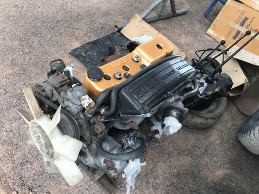 เครื่องอีซูซุ มังกรทอง 2500 ซีซี90 แรงม้า เครื่องสภาพดี พร้อมใช้ ไม่มีใบ