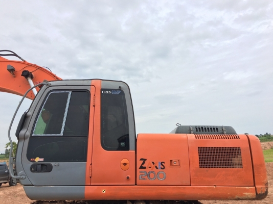 แบคโฮ ยี่ห้อ HITACHI   รุ่น ZX 200-1 รถใช้งาน 9,299 ชั่วโมง มีเล่มทะเบียน