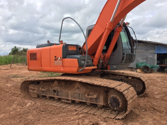 แบคโฮ ยี่ห้อ HITACHI   รุ่น ZX 200-1 รถใช้งาน 9,299 ชั่วโมง มีเล่มทะเบียน