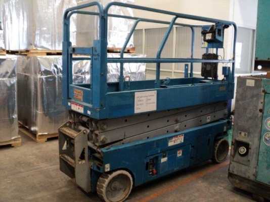 กระเช้าไฟฟ้า X-LIFT GENIE GS3246DC ยกสูง 9.8 เมตร มือสองญี่ปุ่น กระเช้าไฟฟ้า X-LIFT GENIE GS3246DC ยกสูง 9.8 เมตร มือสองญี่ปุ่น