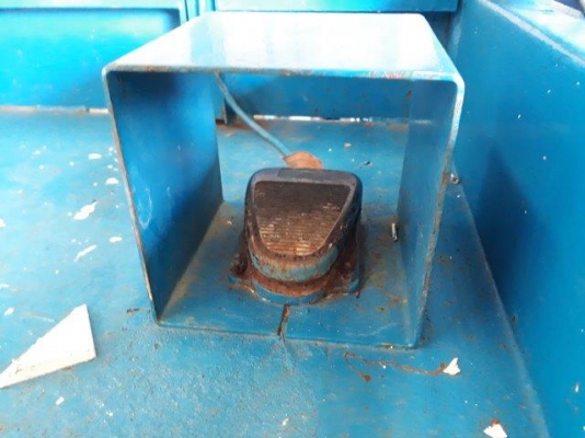 กระเช้าไฟฟ้า X-LIFT GENIE GS3246DC ยกสูง 9.8 เมตร มือสองญี่ปุ่น กระเช้าไฟฟ้า X-LIFT GENIE GS3246DC ยกสูง 9.8 เมตร มือสองญี่ปุ่น