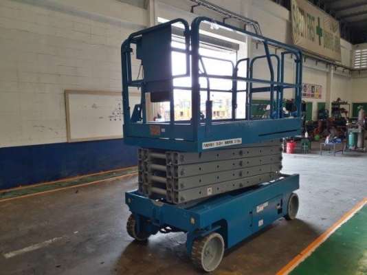 กระเช้าไฟฟ้า X-LIFT GENIE GS3246DC ยกสูง 9.8 เมตร มือสองญี่ปุ่น กระเช้าไฟฟ้า X-LIFT GENIE GS3246DC ยกสูง 9.8 เมตร มือสองญี่ปุ่น