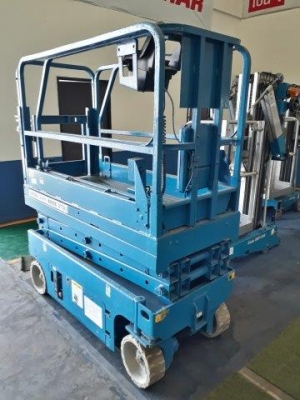 กระเช้าไฟฟ้า GINIE GS1530 ยกสูง 4.6 เมตร มือสองญี่ปุ่น กระเช้าไฟฟ้า GINIE GS1530 ยกสูง 4.6 เมตร มือสองญี่ปุ่น