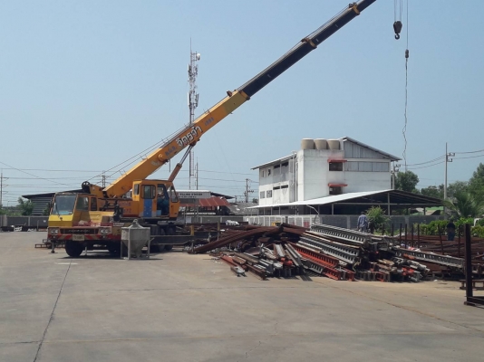 ขายเหล็กเส้นเก่า สภาพสวย ใช้งานได้ดี16 บาท โทร. 0814064505