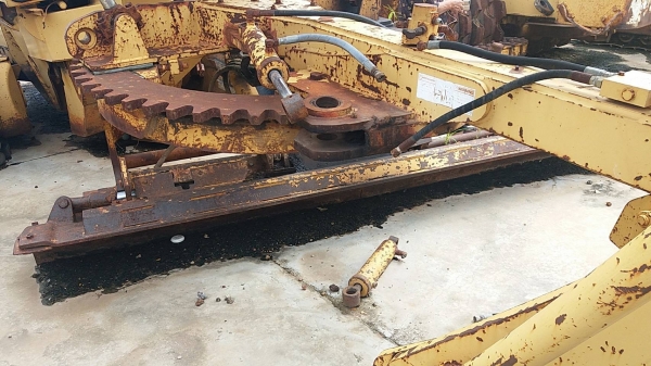 ขายแพ็คคู่ 650,000 รถเกรด CHAMPION 710A เล่มทะเบียน ตามสภาพ เครื่องครบแต่ ระบบเกียร์ไม่สมบูณร์ รถอยู่ พิษณุโลก 090-772-3710 090-772-3708 ขายแพ็คคู่ 650,000 รถเกรด CHAMPION 710A เล่มทะเบียน ตามสภาพ เครื่องครบแต่ ระบบเกียร์ไม่สมบูณร์ รถอยู่ พิษณุโลก 090-772-3710 090-772-3708