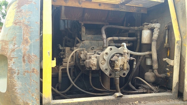 ขาย 495,000 VOLVO ไฟฟ้าตัด เครื่องดี ปั้มแรง เอวแน่น โซ่สวย รอนเลอร์ดี แผ่นแทรคสวย ตัวเดินเงียบ เอกส