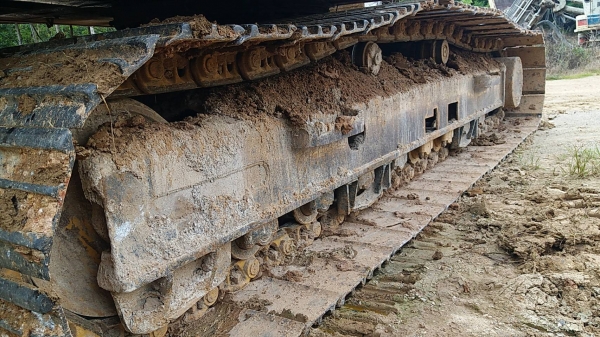 ขาย 495,000 VOLVO ไฟฟ้าตัด เครื่องดี ปั้มแรง เอวแน่น โซ่สวย รอนเลอร์ดี แผ่นแทรคสวย ตัวเดินเงียบ เอกส
