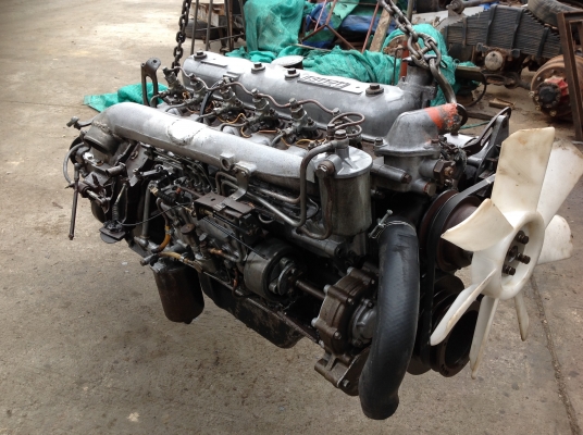 เครื่อง 6bd1 160 แรงพร้อมเกียร์