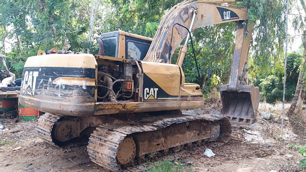 ขาย 465,000 CAT 320 B ไฟฟ้าตัด ปั้มแรง เครื่องอ่อน เอวแน่น โซ่ปานกลาง รอนเลอร์ดี แผ่นแทรคสวย ตัวเดิน ขาย 465,000 CAT 320 B ไฟฟ้าตัด ปั้มแรง เครื่องอ่อน เอวแน่น โซ่ปานกลาง รอนเลอร์ดี แผ่นแทรคสวย ตัวเดิน