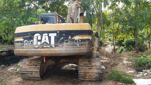 ขาย 465,000 CAT 320 B ไฟฟ้าตัด ปั้มแรง เครื่องอ่อน เอวแน่น โซ่ปานกลาง รอนเลอร์ดี แผ่นแทรคสวย ตัวเดิน ขาย 465,000 CAT 320 B ไฟฟ้าตัด ปั้มแรง เครื่องอ่อน เอวแน่น โซ่ปานกลาง รอนเลอร์ดี แผ่นแทรคสวย ตัวเดิน