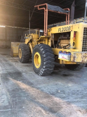 ขาย รถตัก FURUKAWA FL200B ซื้อเก่านอกมา ต่อแขน ขยายบุ้งกี๋เรียบร้อย รถพร้อมใช้งานมาทดลองขับได้เลย