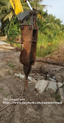 FROM JAPANขายถูกด่วนๆหัวกระแทกBREAKER*สำหรับใส่รถขุดไซค์40,45,50,55 /สลัก40-45 มิล/(ทดสอบแล้วใช้งานได้จริง) ราคาเพียง 62,000 บาท