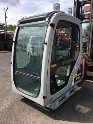 หัวเก๋ง SK200-6  ของถอดรถนอกสภาพสวย