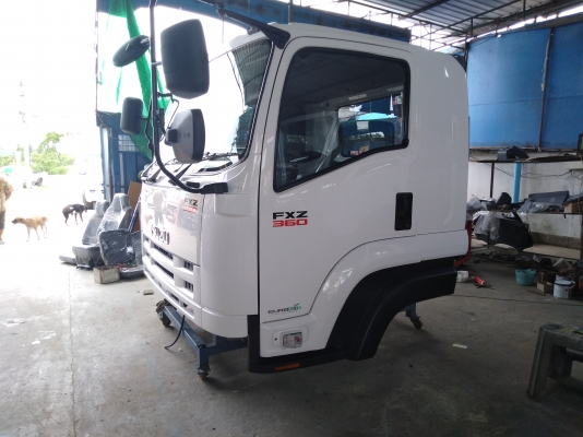 หัวรถยี่ห้อ ISUZU รุ่น 360 หัวรถยี่ห้อ ISUZU รุ่น 360