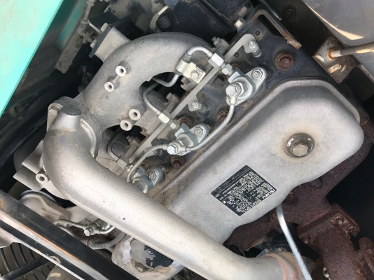 KOBELCO SK135SR-1ES # YY04-10213 มีลายต่อหัวเจาะ มือสองญี่ปุ่น