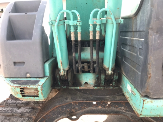 KOBELCO SK135SR-1ES # YY04-10213 มีลายต่อหัวเจาะ มือสองญี่ปุ่น