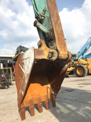KOBELCO SK135SR-1ES # YY04-10213 มีลายต่อหัวเจาะ มือสองญี่ปุ่น