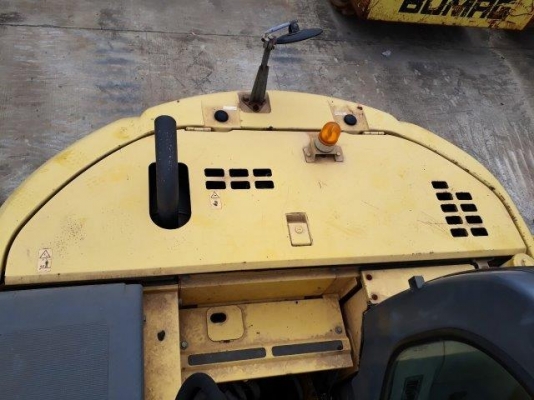 KOBELCO SK135SR-1ES YY04-10140 ลายต่อหัวเจาะ ใบมีด มือสองญี่ปุ่น