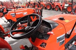 ใช้เงิน 50,000 ก็ออกรถได้ L5018 ผ่อนนาน 6 ปี ใช้เงิน 50,000 ก็ออกรถได้ L5018 ผ่อนนาน 6 ปี