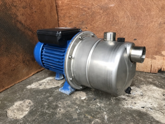 ขายปั๊มน้ำหัวปั๊มสแตนเลส Ebara 1HP. 220V ไฟบ้าน รุ่นแรงดันสูง สภาพสวย วิ่งนิ่มเดิมๆ พร้อมใช้งาน