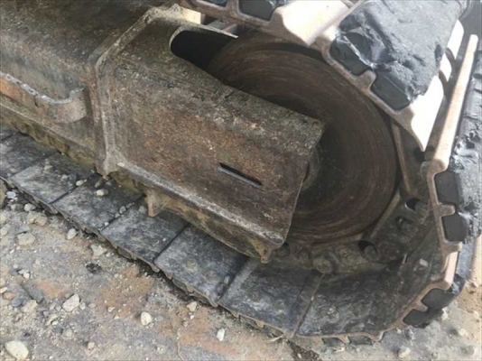 KOBELCO SK135SR-1ES #YY04-10140 พร้อมใบมีด ลายหัวเจาะ นำเข้าจากญี่ปุ่น โทร. 080-6565422 (หนิง)