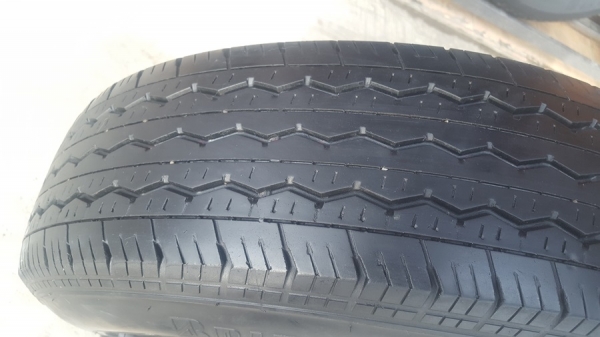 ล้อกะทะขอบ15 6รู139 ยาง195R15 ปี 15 4 ล้อ ล้อกะทะขอบ15 6รู139 ยาง195R15 ปี 15 4 ล้อ